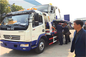 会理汽车道路救援拖车价格